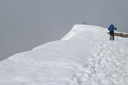 53 Cima di Grem (2049 m) 